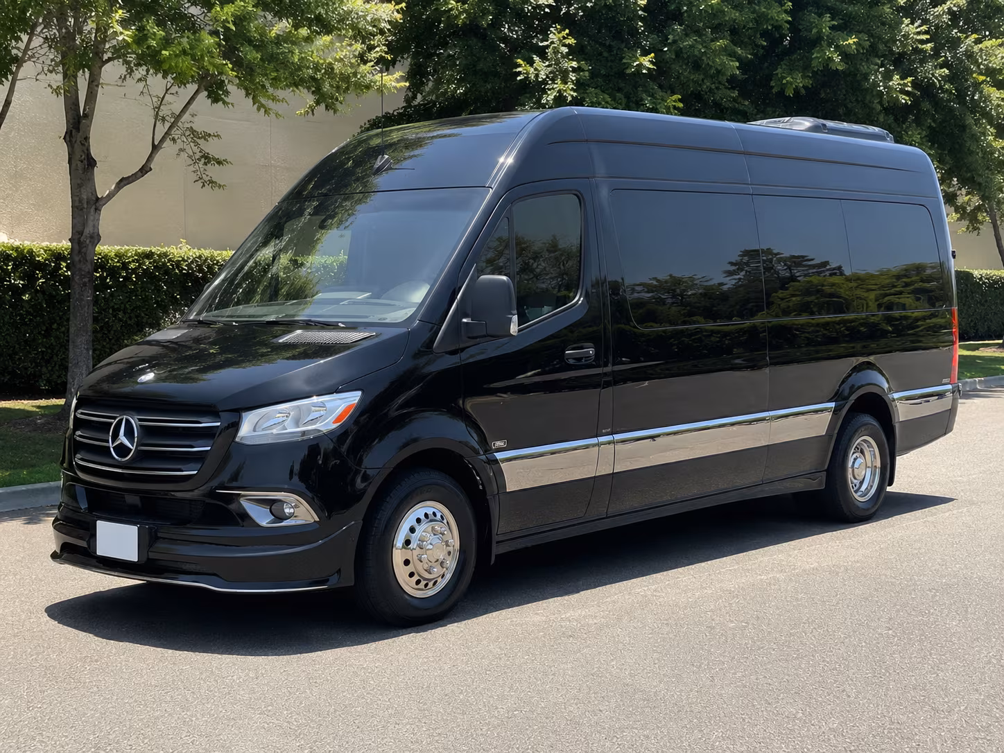 fairfield 15 passenger sprinter van