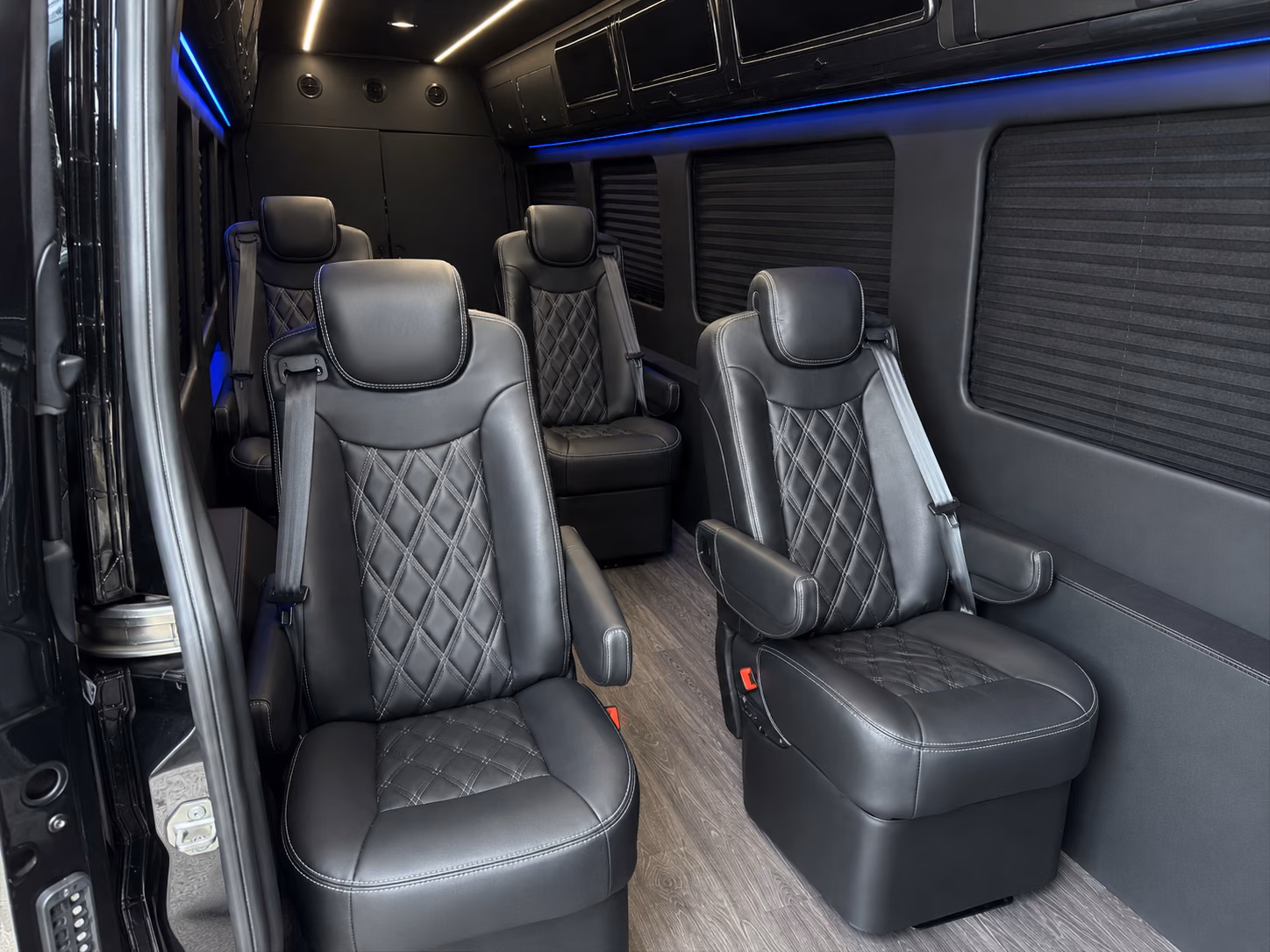 find the perfect transportation for your next private event 3